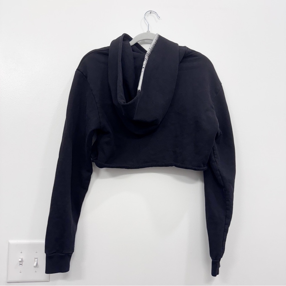 Madhappy Classic Cropped Universal Hoodie. Size small - Picture 9 of 11